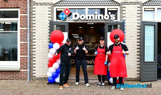 Nieuwe vestiging Domino’s Pizza geopend in Dalfsen - Foto: Johan Bokma