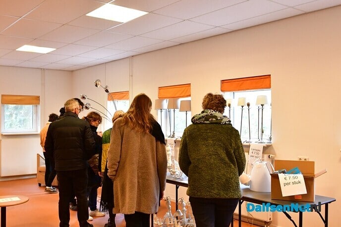 Garage sale bij De Barones een geweldig succes - Foto: Johan Bokma