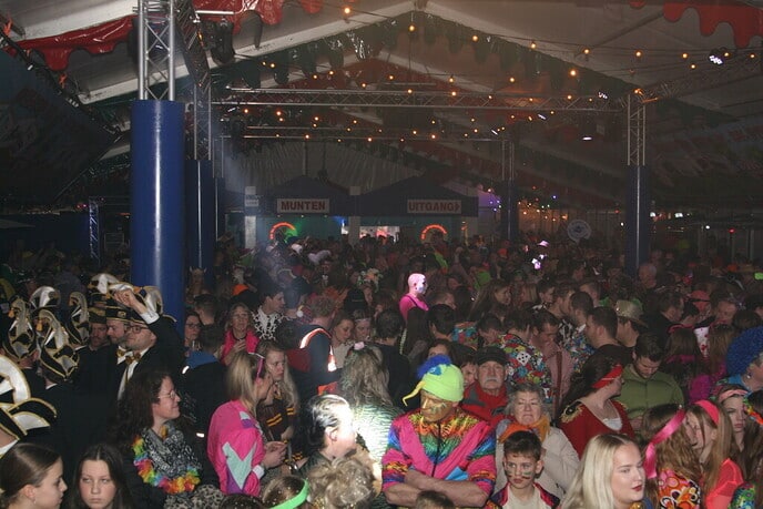 Drukbezocht carnaval in Vilsteren, het was een groot succes - Foto: Ingezonden foto