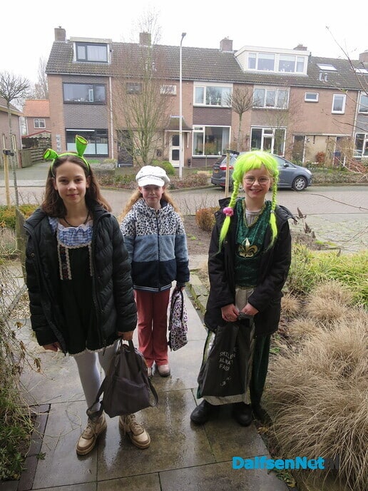 Foekepotterij: Ook in Hoonhorst weer veel foekepotters - Foto: Wim