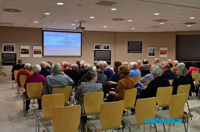 Jan Gorter, lezing waterbeheertransitie in Cultureel Cafe Dalfsen - Foto: Johan Bokma