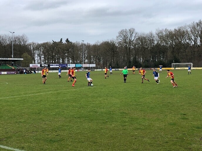SV Dalfsen onmachtig tegen VV Emmen - Foto: Ingezonden foto