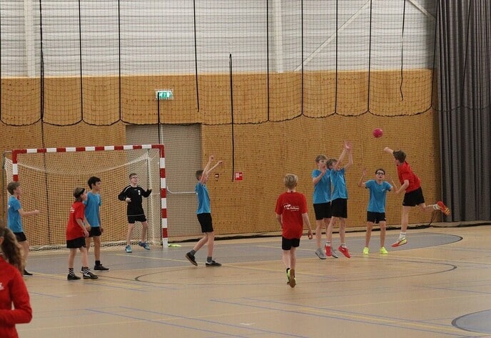 Spannende finales Schoolhandbaltoernooi - Foto: Ingezonden foto