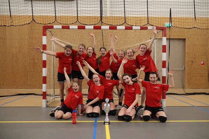 Spannende finales Schoolhandbaltoernooi - Foto: Ingezonden foto