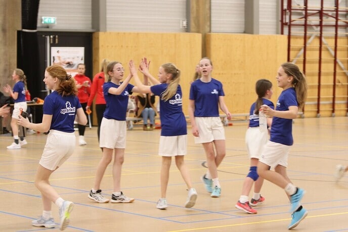 Zeer geslaagd  Schoolhandbaltoernooi   - Foto: Ingezonden foto