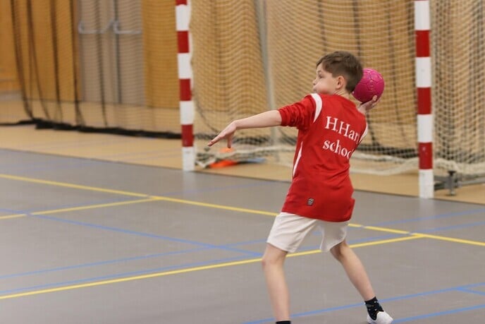 Zeer geslaagd  Schoolhandbaltoernooi   - Foto: Ingezonden foto