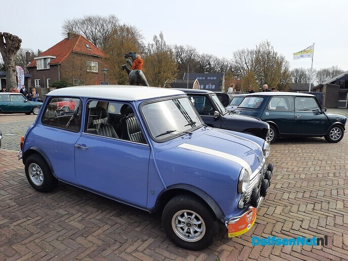 Start Mini seven club vanuit Thuis bij Kappers - Foto: Ingezonden foto