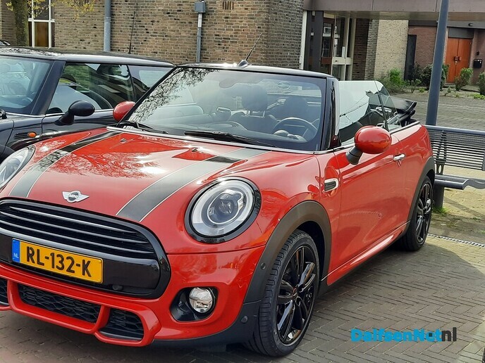 Start Mini seven club vanuit Thuis bij Kappers - Foto: Ingezonden foto