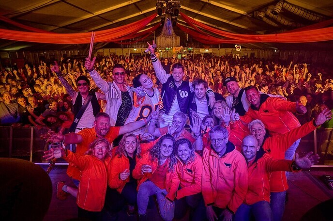 Een prachtige zonnige Koningsdag in Dalfsen - Foto: Eigen geleverde foto