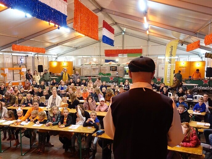 Oranje Kinder Bingo in Hoonhorst - Foto: Eigen geleverde foto