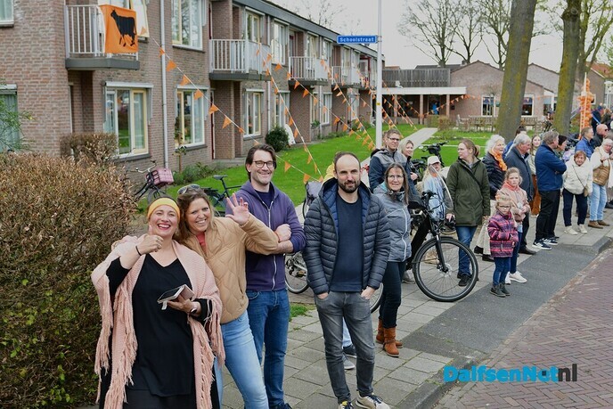 Dalfser Optocht gezien vanaf de trekker - Foto: Johan Bokma