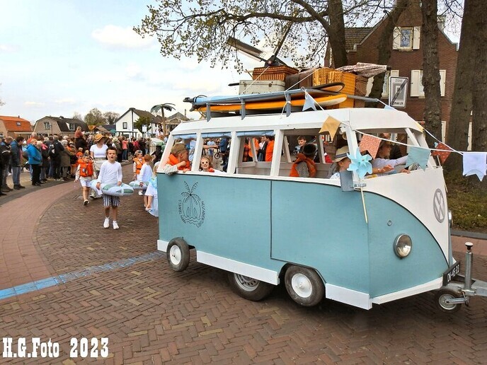 Oranje optocht Dalfsen 2023