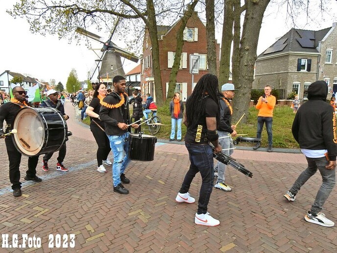 Oranje optocht Dalfsen 2023