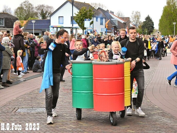 Oranje optocht Dalfsen 2023