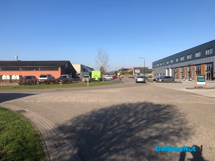 Klinkers eruit, asfalt erin - Foto: Ingezonden foto
