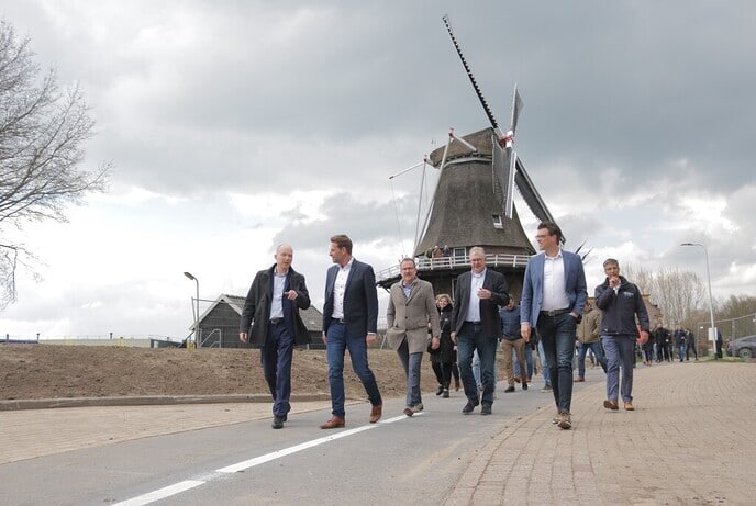 Eerste emissieloze dijkversterking van Nederland afgerond - Foto: Eigen geleverde foto