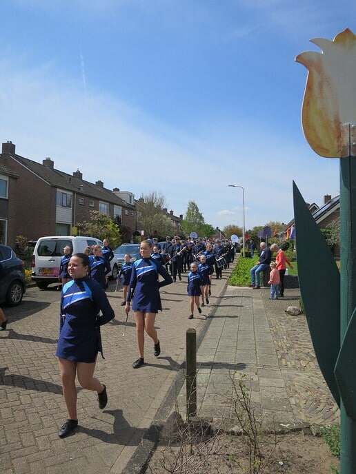 Optocht kinderfietsen Hoonhorst - Foto: Ingezonden foto
