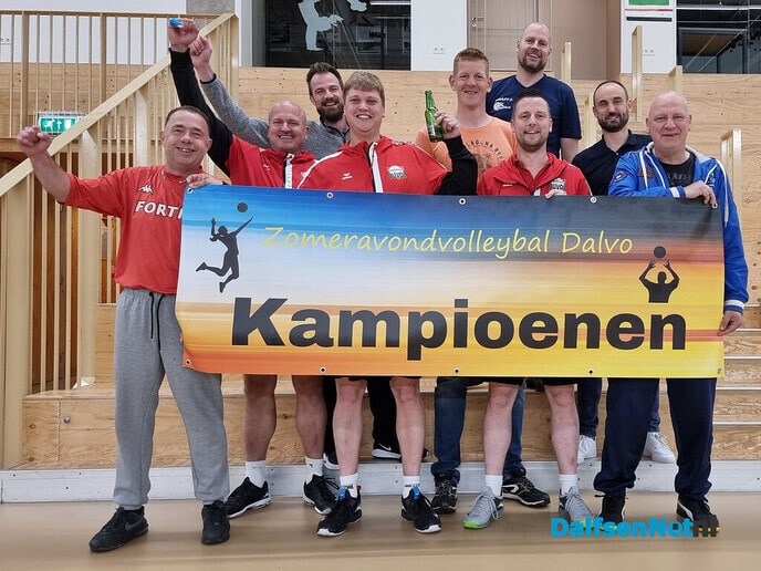Spannende laatste avond 62e zomeravondvolleybal Dalvo - Foto: Ingezonden foto