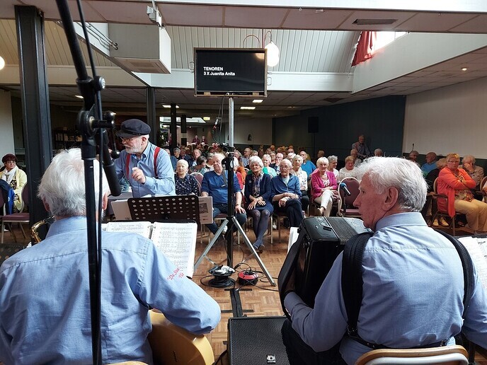De Stuwzangers en de Scheepsjagers zetten Oudleusen op stelten - Foto: Ingezonden foto