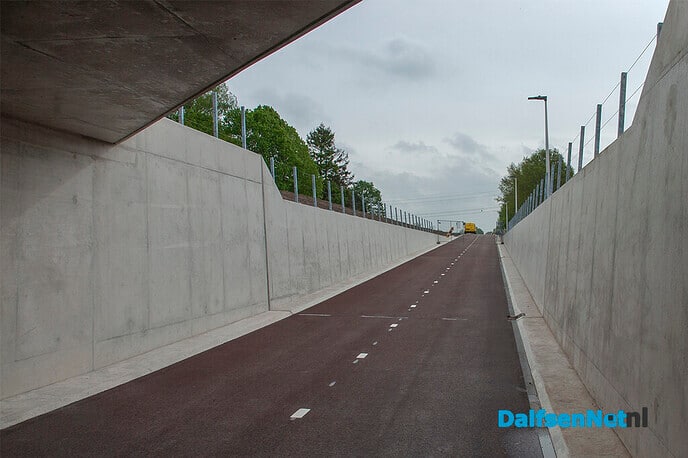 Fietstunnel spoorlijn Hessenweg gaat volgende week open - Foto: Paul Scholten