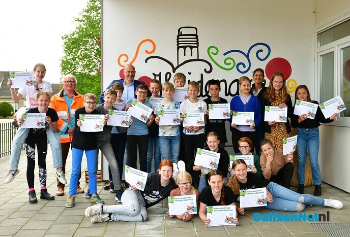 Verkeersdiploma´s uitgereikt in Lemelerveld - Foto: Johan Bokma