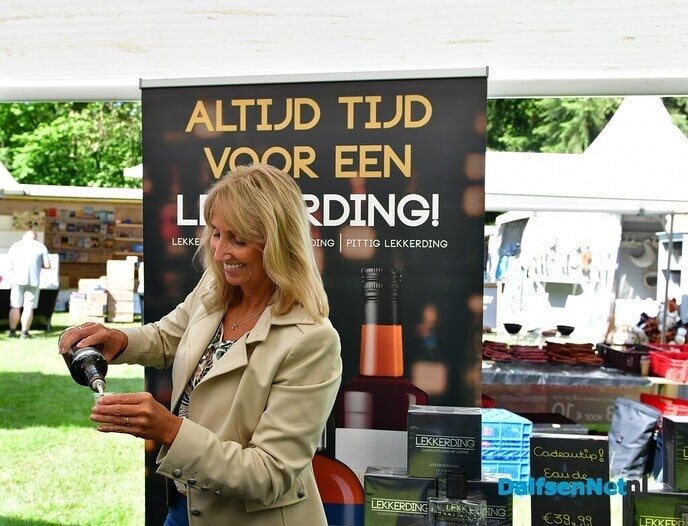 Een gezellige en zonnige 1e dag op de Pinksterfair - Foto: Johan Bokma