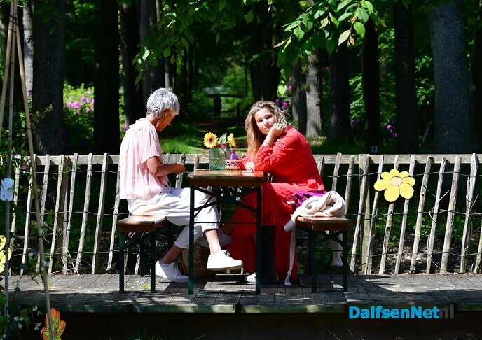 Een gezellige en zonnige 1e dag op de Pinksterfair - Foto: Johan Bokma