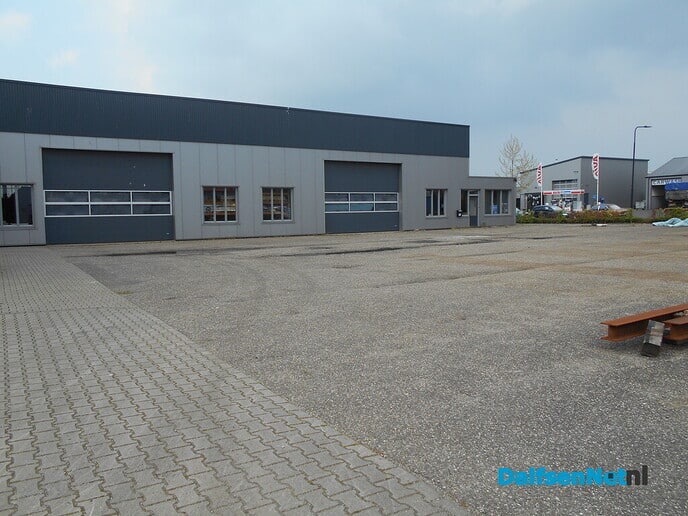 Site zeecontainerwoningen op zwart: bedrijf dicht