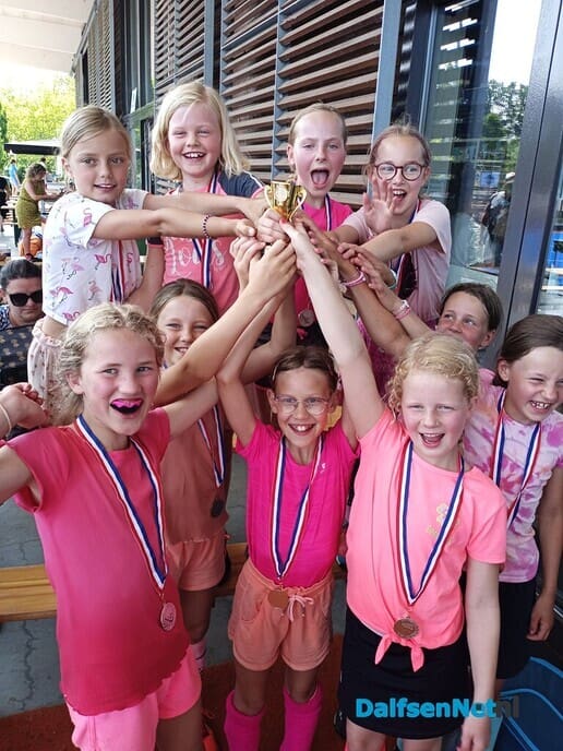 Jeugdhockeyteams MHC winnen slottoernooi - Foto: Ingezonden foto