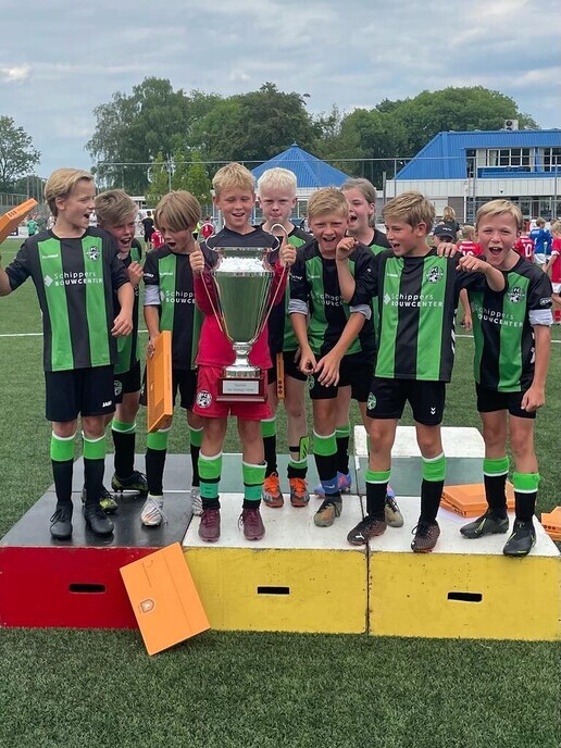Kampioen FC Dalfsen Jo11-1 - Foto: Ingezonden foto