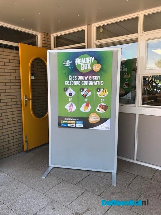 Openluchtzwembaden in gemeente Dalfsen verkopen gezonde snackbox - Foto: Paul Scholten