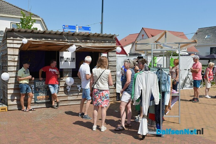 10-jarig bestaan met onthulling nieuw logo Duurzaam Leefbaar Lemelerveld - Foto: Johan Bokma