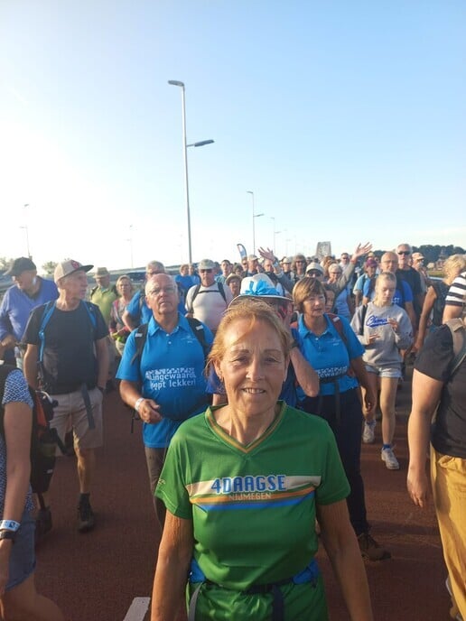 Verslag dag 1 van wandelende Dalfsenaren in Nijmegen - Foto: Ingezonden foto