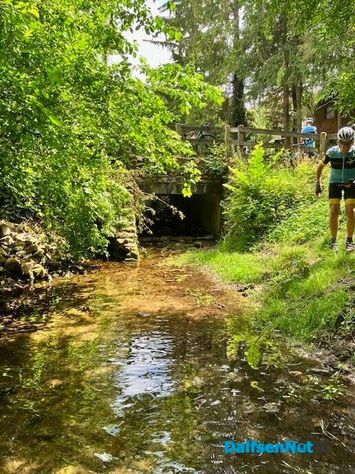 Toerclub Dalfsen fietst naar Bron van de Vecht en terug. - Foto: Ingezonden foto