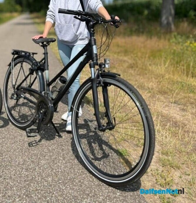 Zwarte damesfiets gestolen - Foto: Ingezonden foto