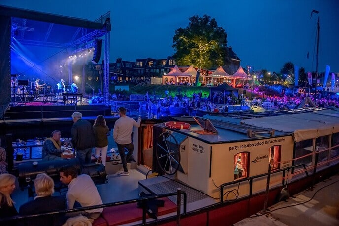 Een weekend lang fantastische muzikale Festival de Vecht evenementen in Ommen