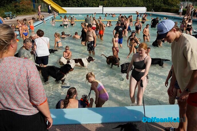 Zwemseizoen 2023 beide gemeentelijke openluchtbaden afgesloten - Foto: Paul Scholten
