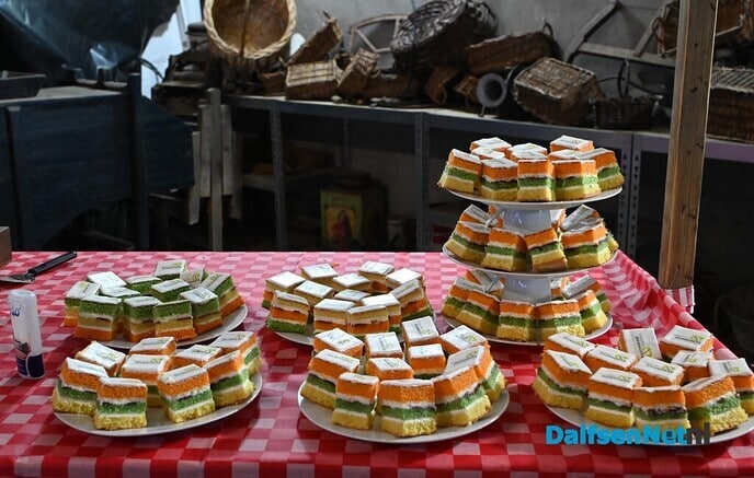 Zorgboerderij Damhoeve feestelijk in het nieuws  - Foto: Johan Bokma