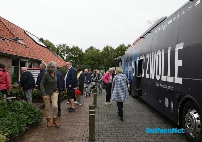 Zorgboerderij Damhoeve feestelijk in het nieuws  - Foto: Johan Bokma