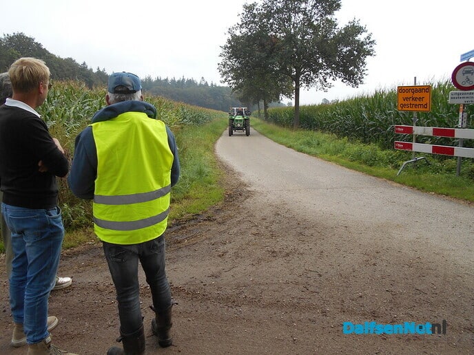 Flinke deelname Grassparty Tractortocht