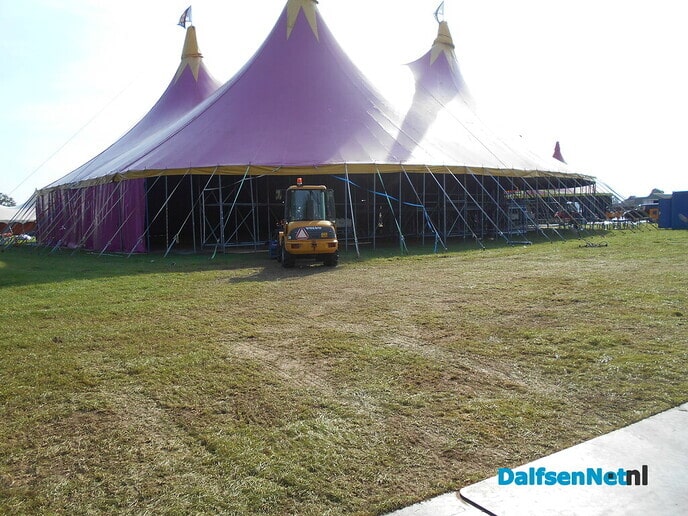 Opbouw terrein Kachel FM