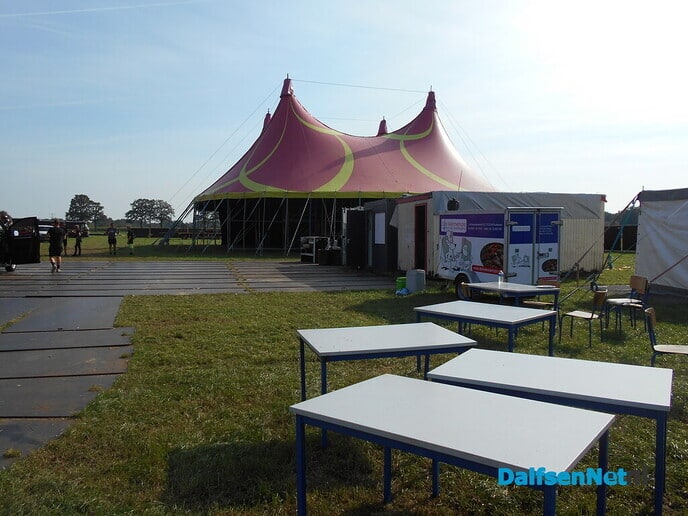 Opbouw terrein Kachel FM