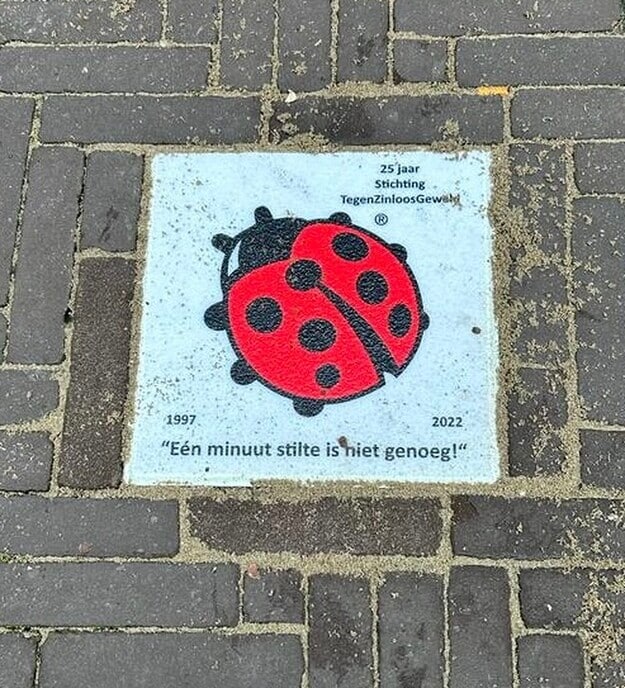 “Eén minuut stilte is niet genoeg!” - Foto: Ingezonden foto