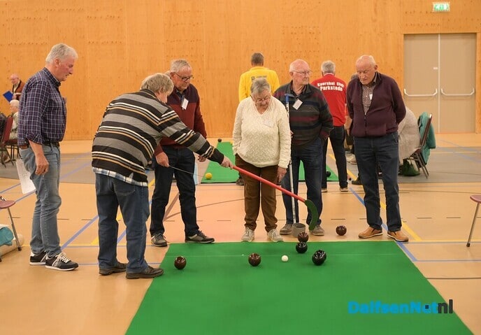 Luttenberg 2 wint het 29e Provinciaal Koersbaltoernooi - Foto: Johan Bokma
