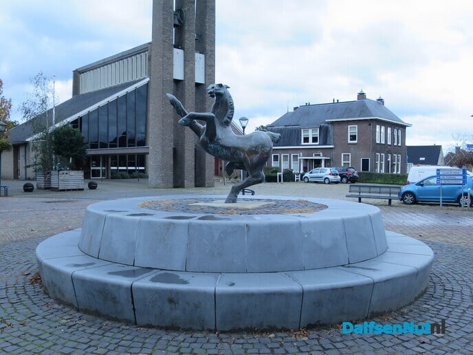 De eerste wintertijdwandeling, het regent blad - Foto: Wim