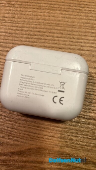Iphone case voor oortjes gevonden - Foto: Ingezonden foto