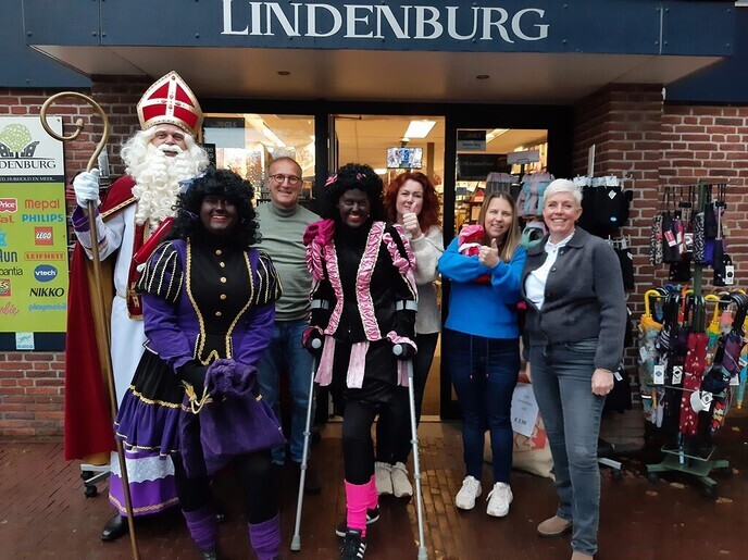 Sinterklaasfeest bij Lindenburg vof en Koggel & CO bij ELK Dalfsen - Foto: Ingezonden foto