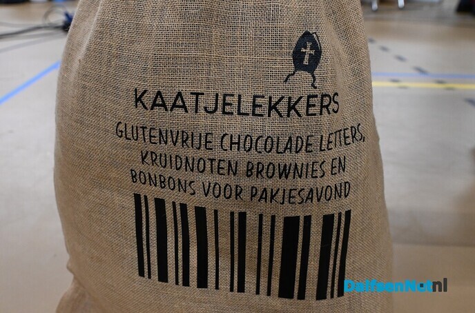 Honderden bezoekers tijdens Glutenvrije markt in de Trefkoele+ - Foto: Johan Bokma