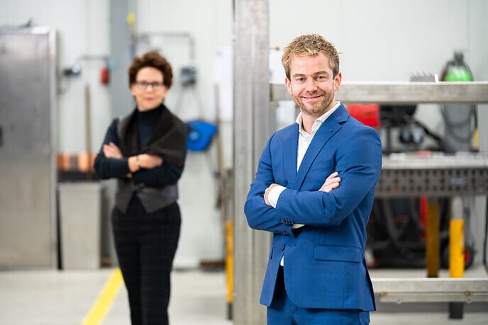 Gloednieuwe las-hal Hoekman RVS in gebruik - Foto: Ingezonden foto