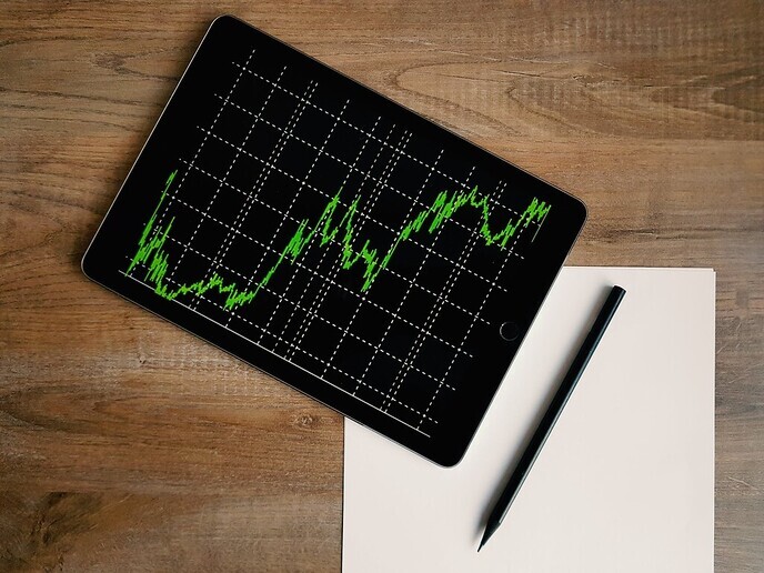 Beleggen in effecten: hoe verschillen wereldwijde en internationale fondsen?
